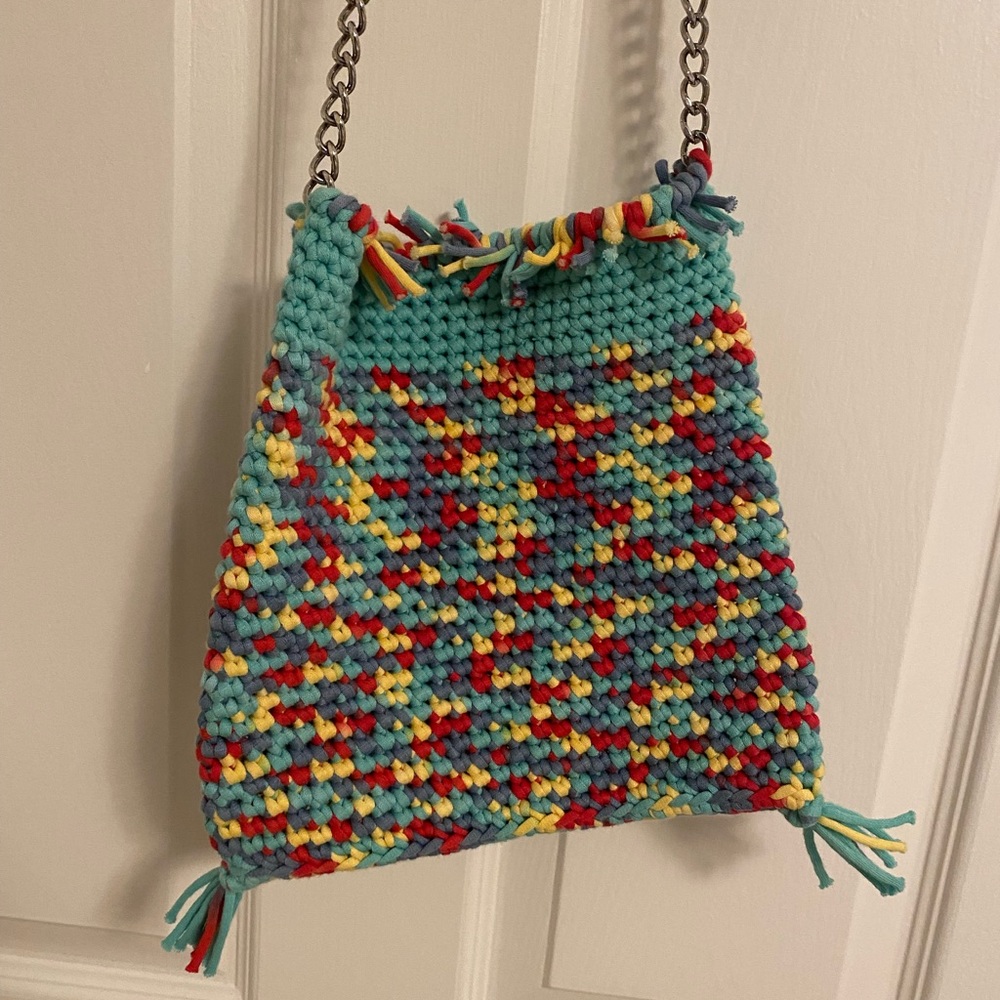 Crossbody crochet bag